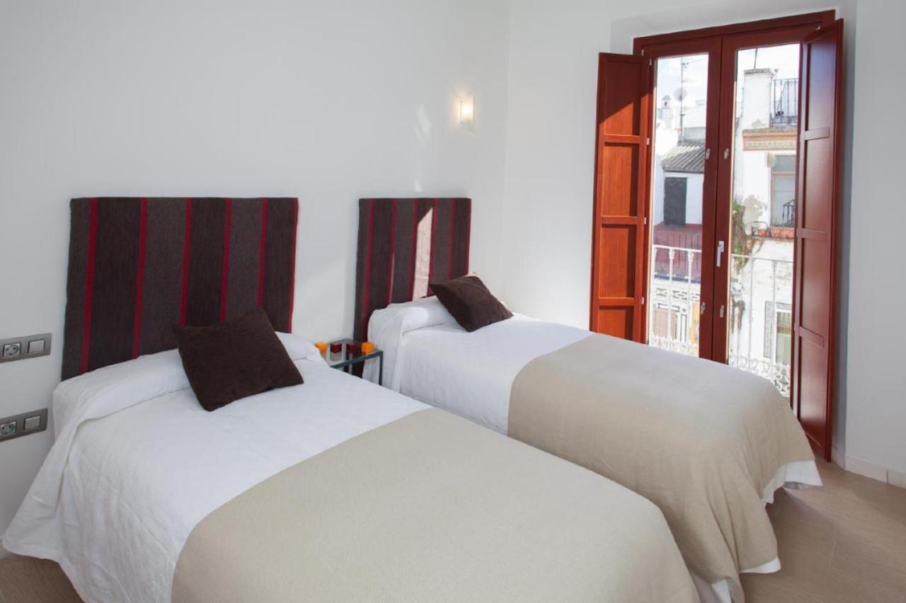 Apartamento Puerta Del Arenal - Kainga Homes Sevilla Exteriör bild