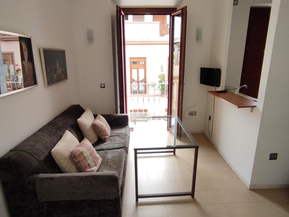 Apartamento Puerta Del Arenal - Kainga Homes Sevilla Exteriör bild