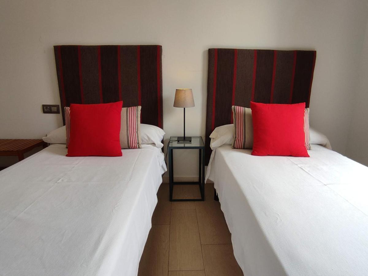 Apartamento Puerta Del Arenal - Kainga Homes Sevilla Exteriör bild